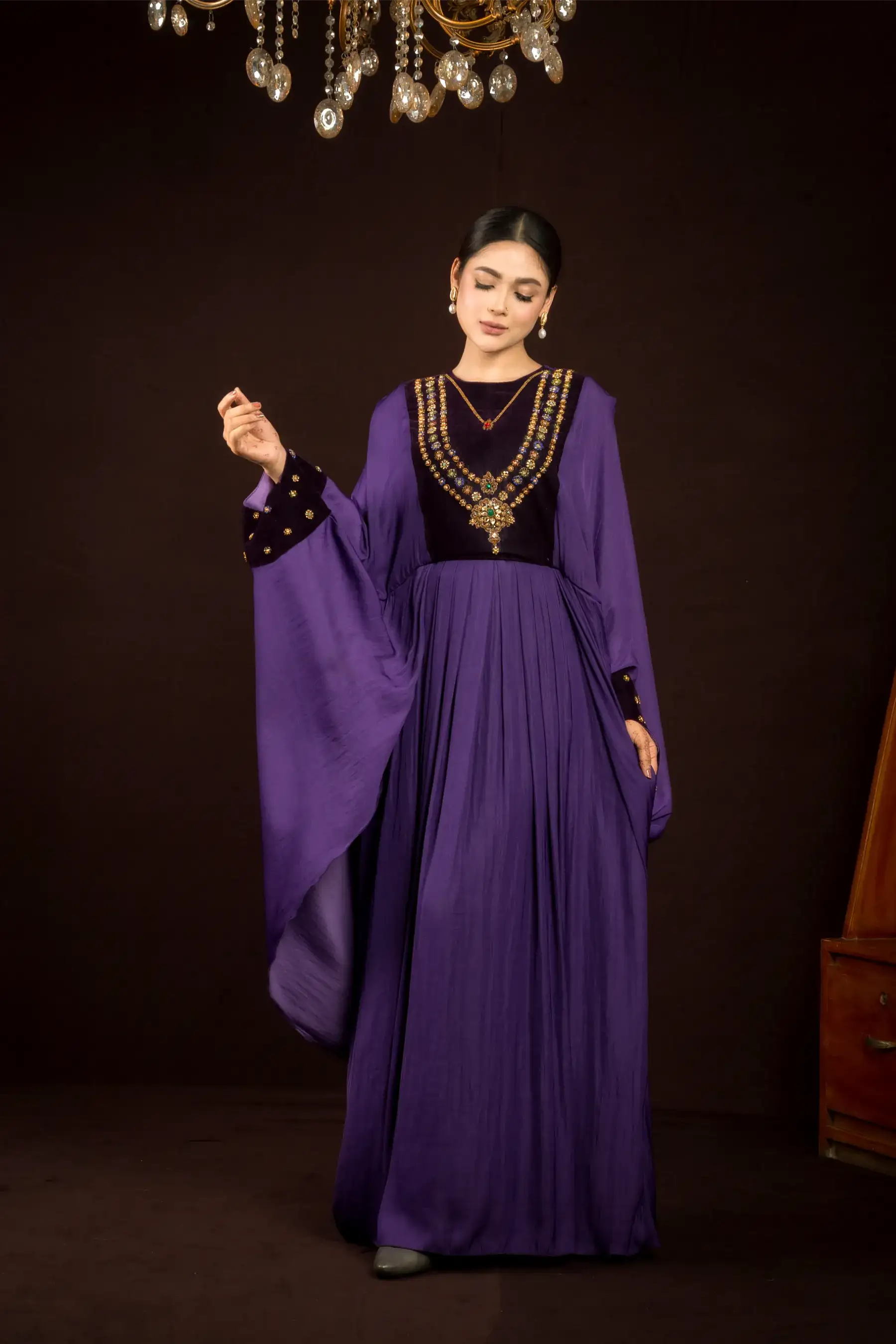 Jewelry Abaya – Eggplant