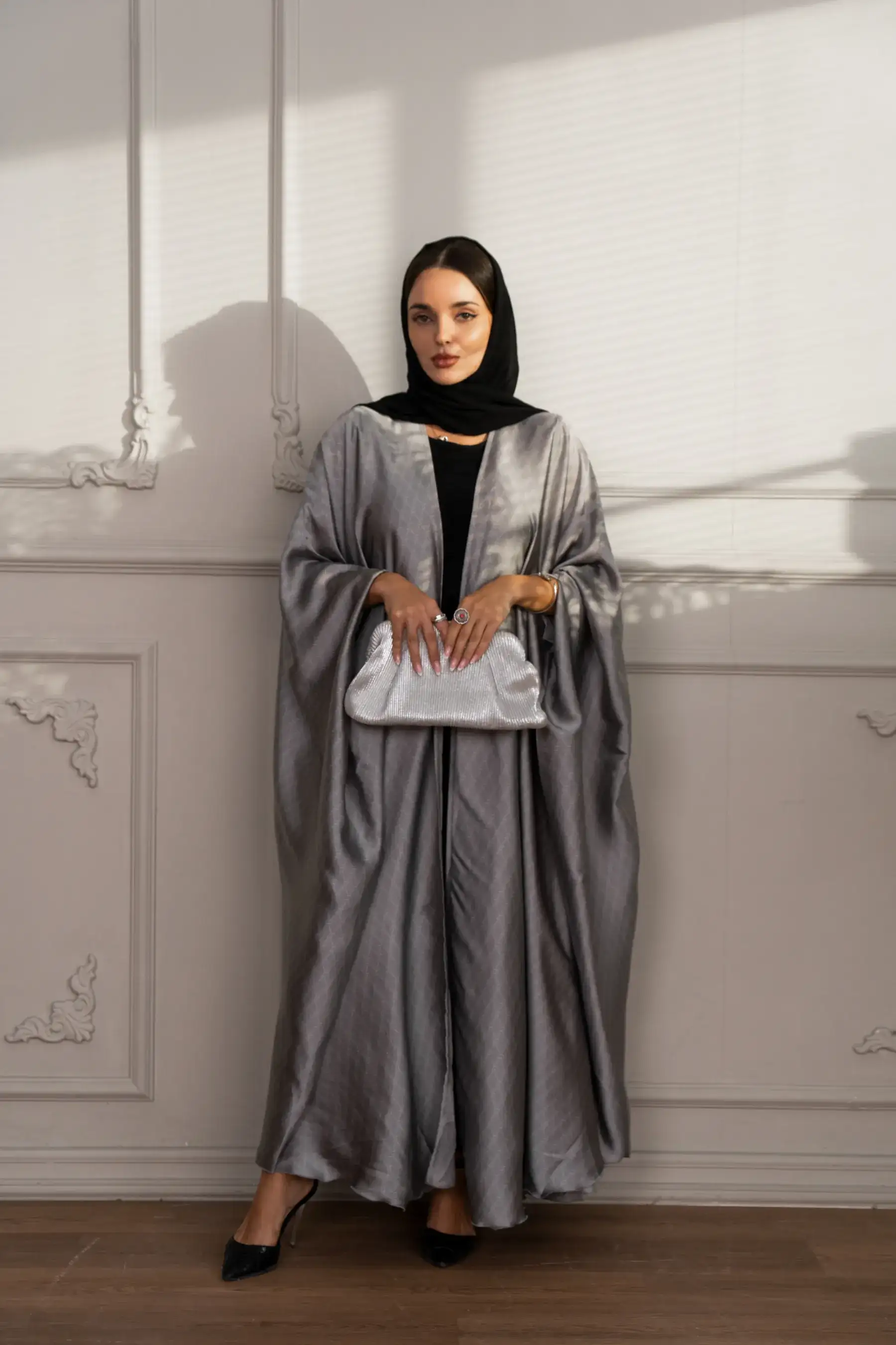 Zahran Knot Abaya – Grey
