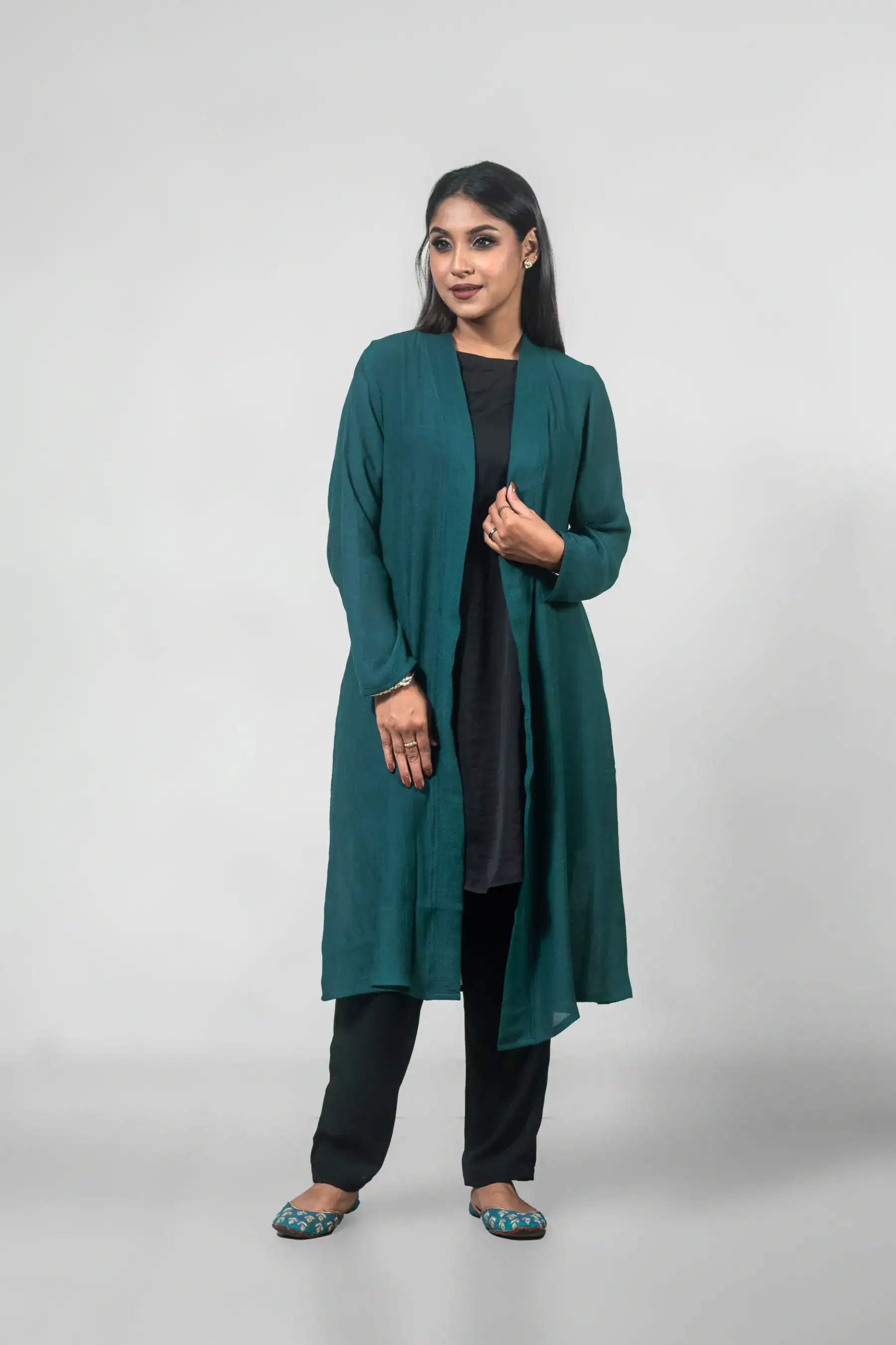 Slate Blue – Border Shrug