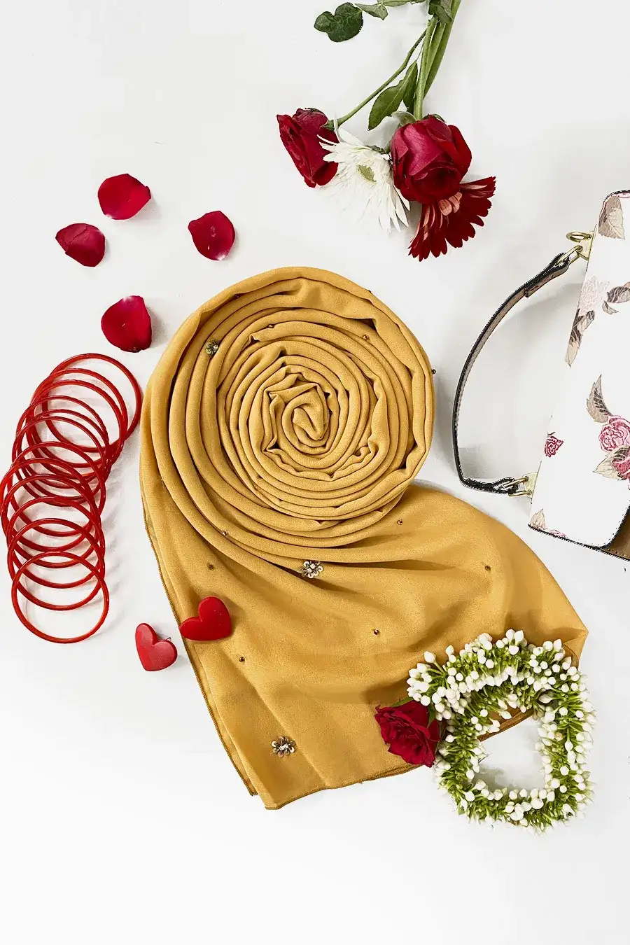 Beadsy scarf- Gold