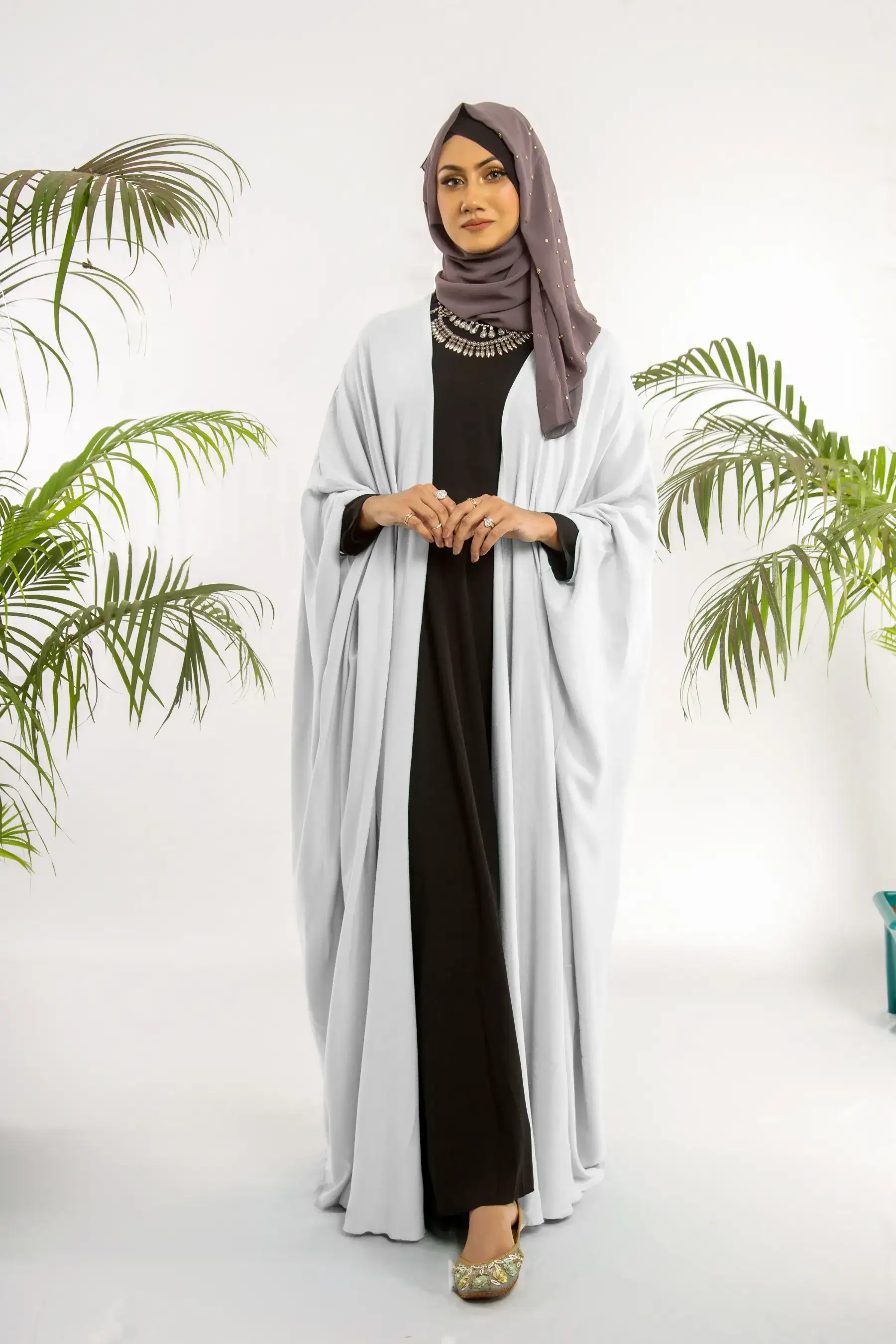 Cheese Cotton Knot Abaya - White