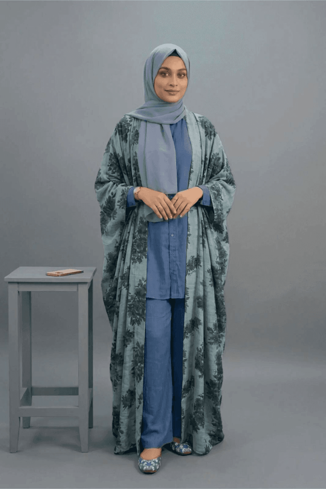 MTO border shrug - Olive