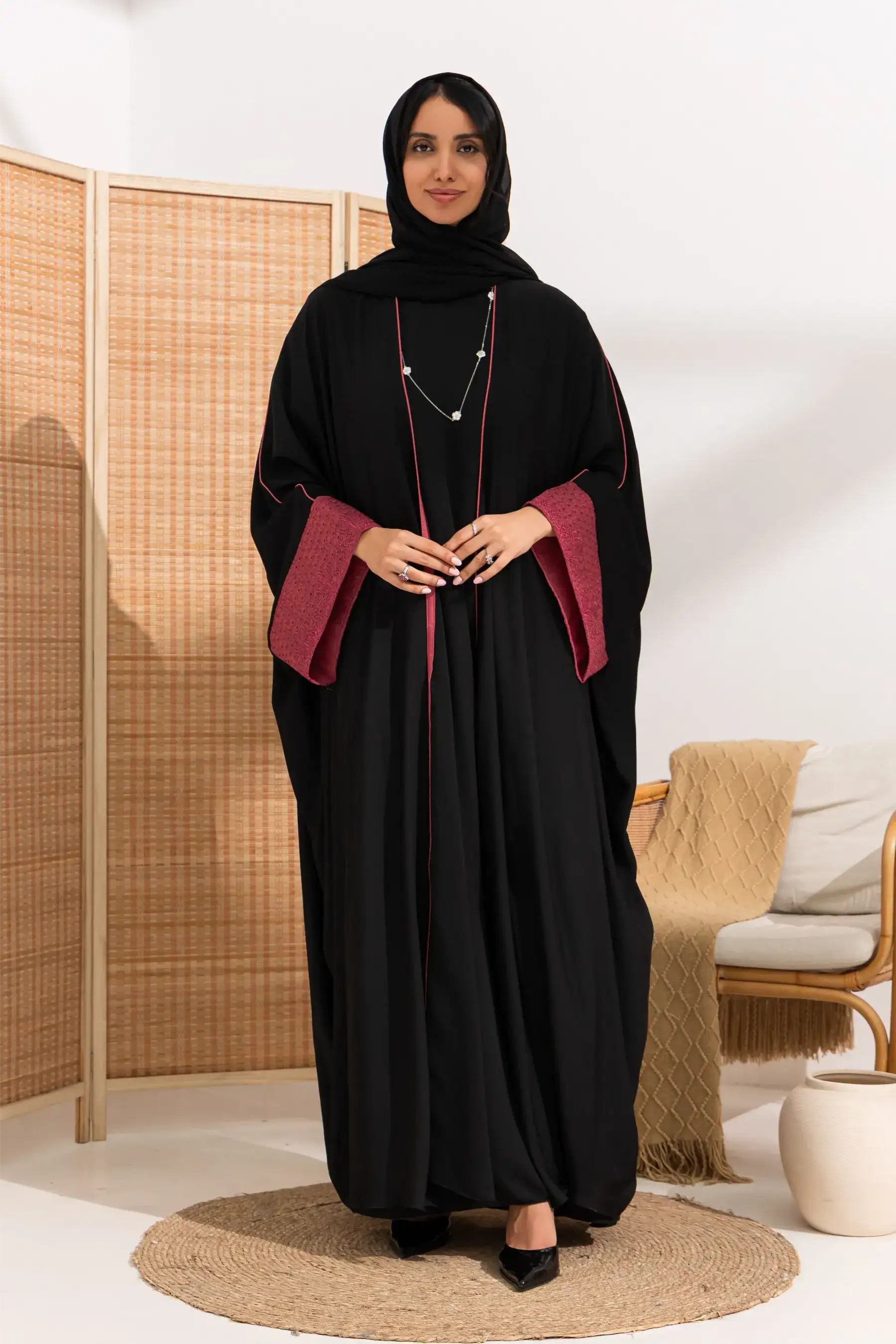 Noushiya Knot - BLACK