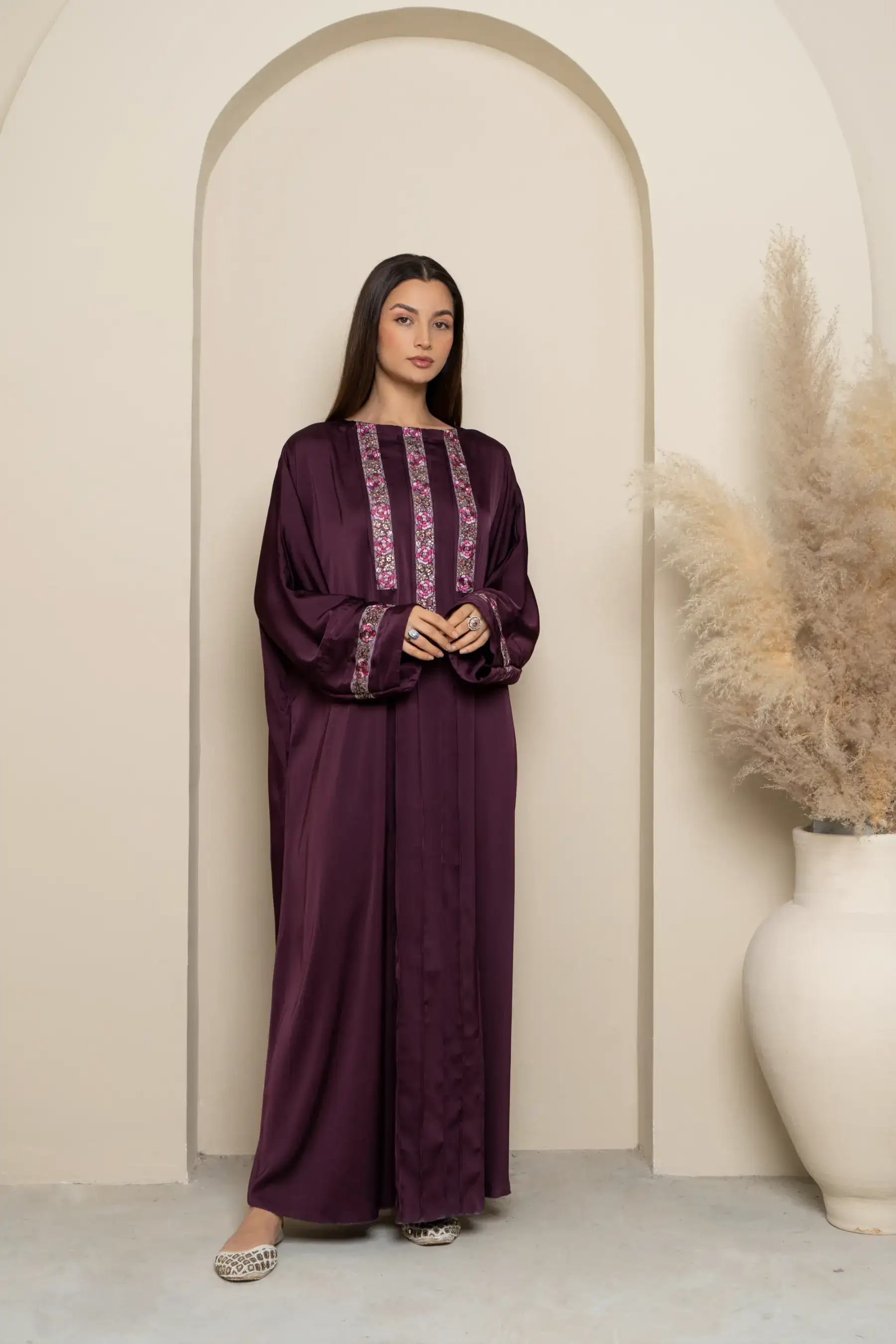 Raizel Abaya – Burgundy
