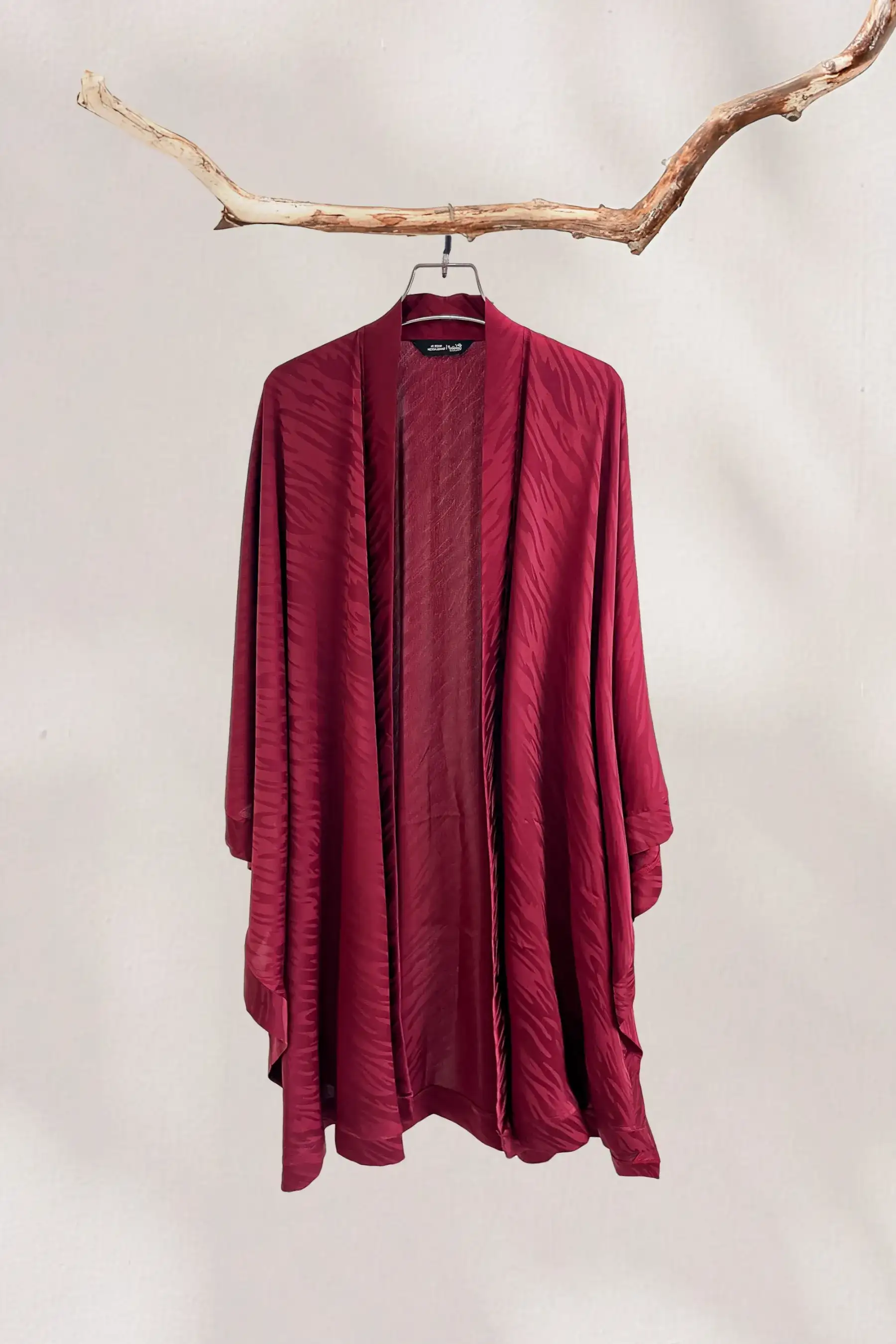 Jacquard Cloak – Maroon