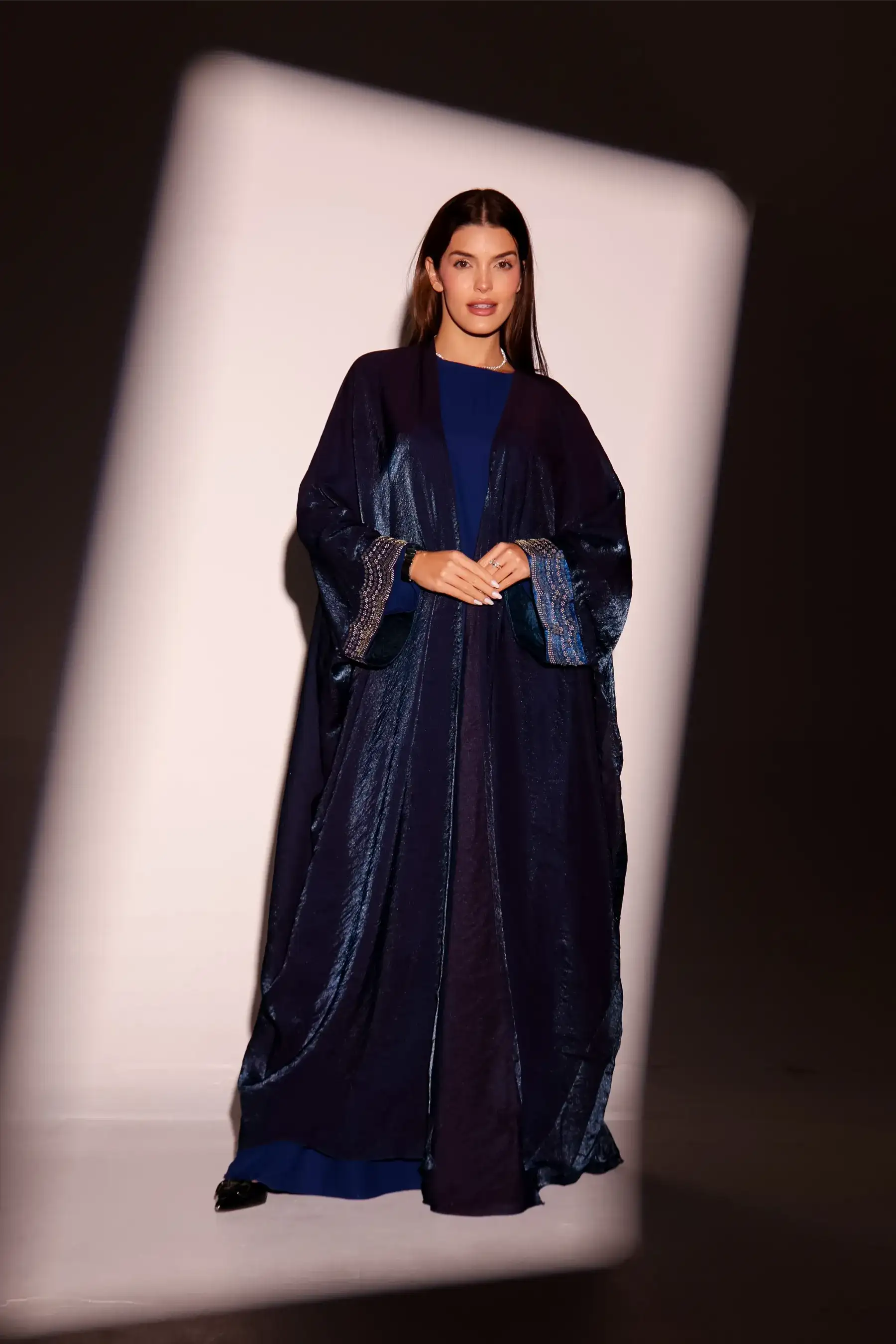 Knot Abaya - Navy