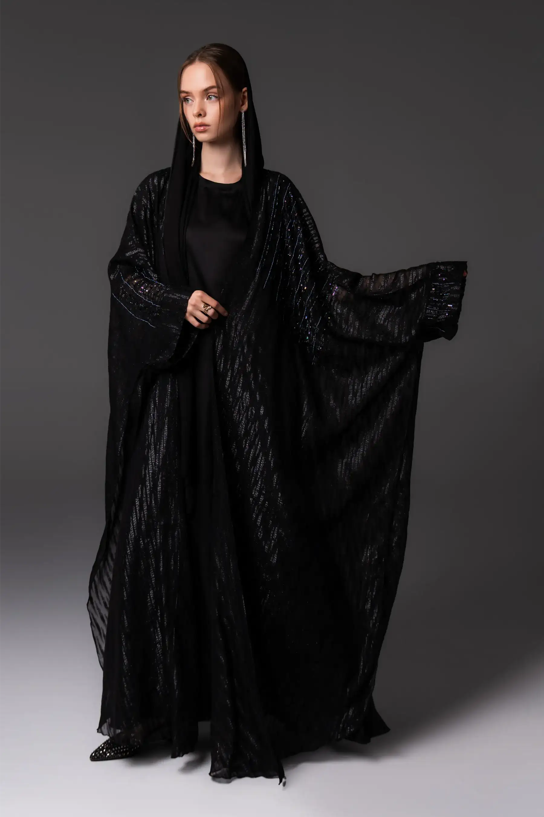 Fahmee Cloak - Black