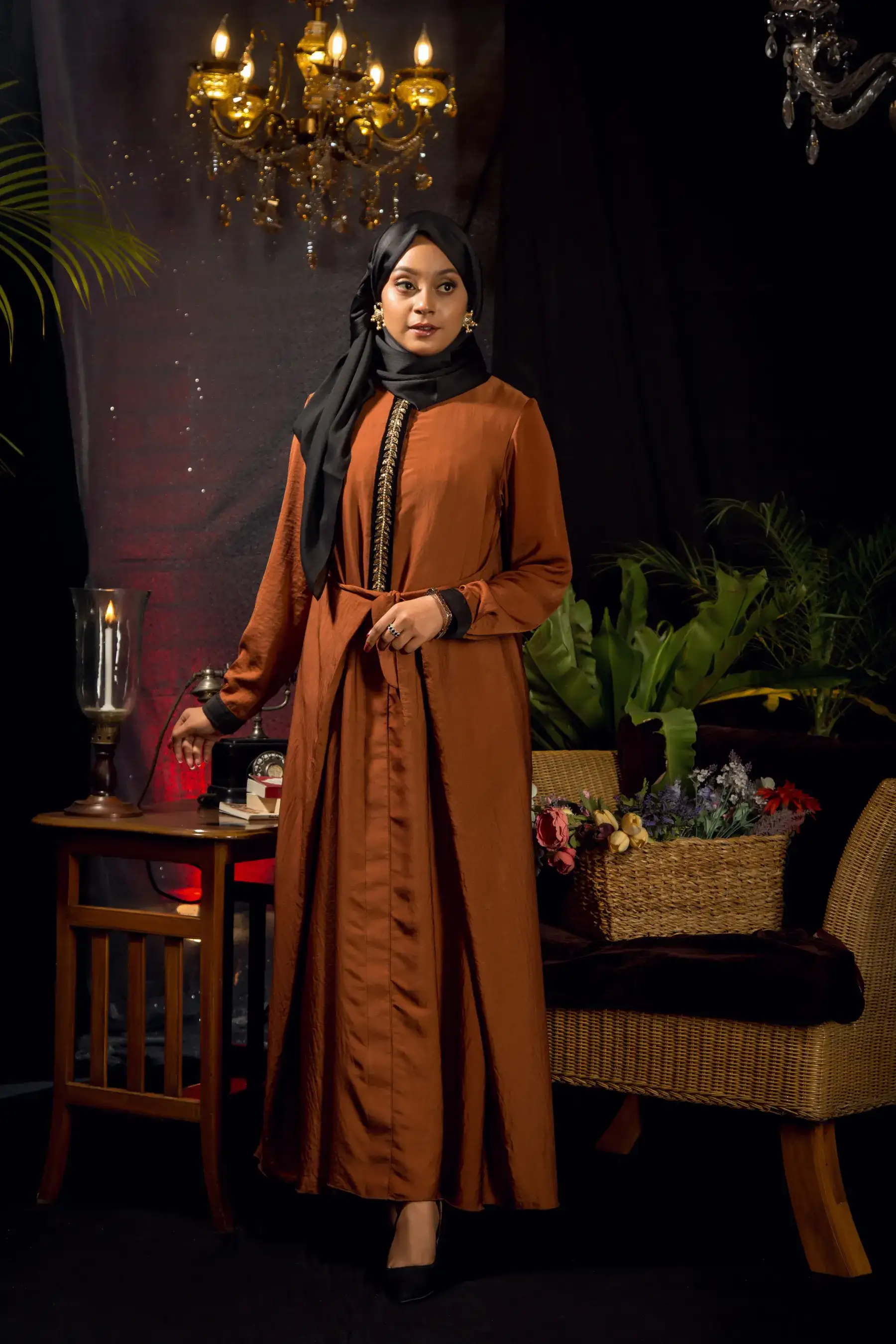 DRAPE KNOT ABAYA - Rust