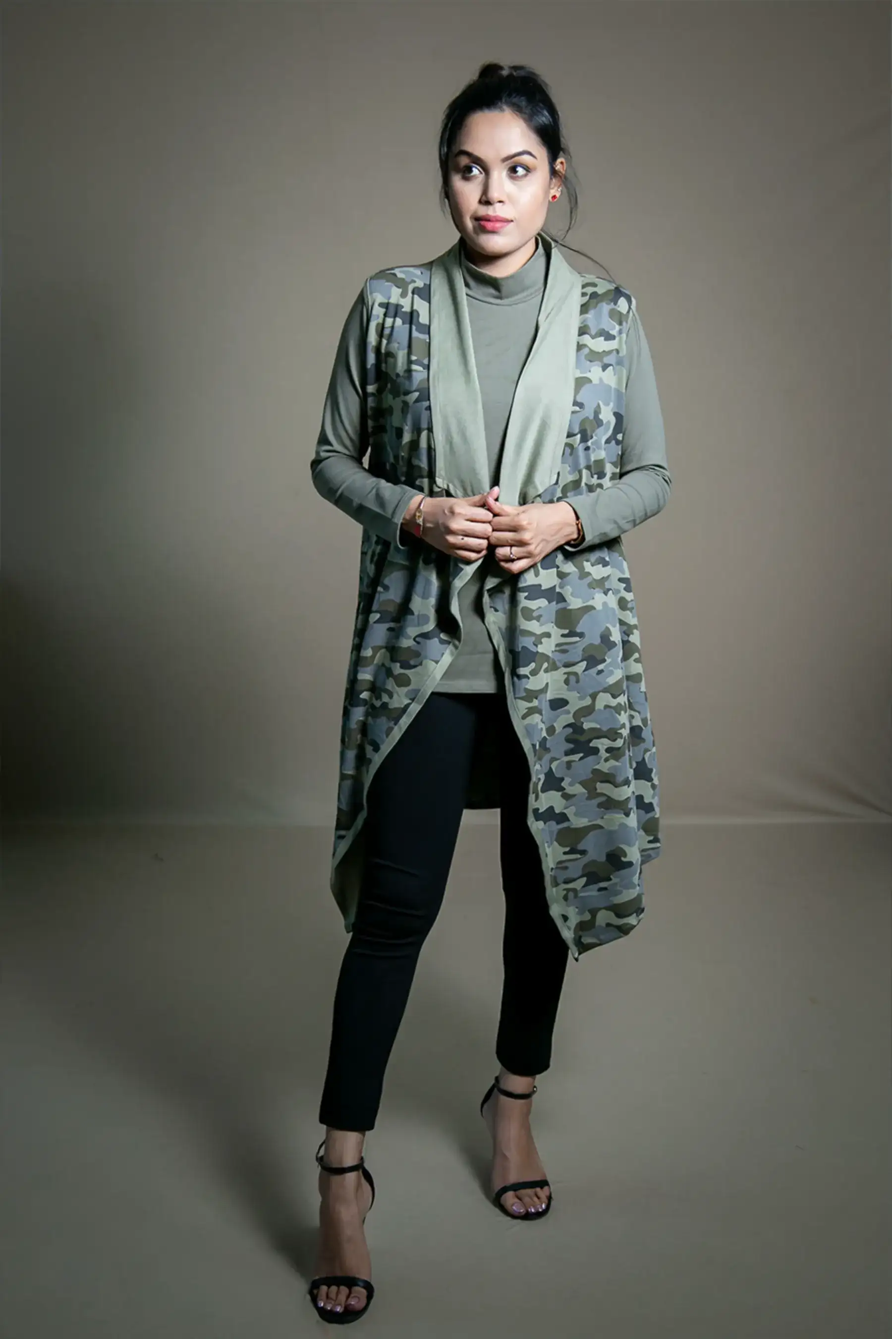 Duster vest Army Print - OLIVE