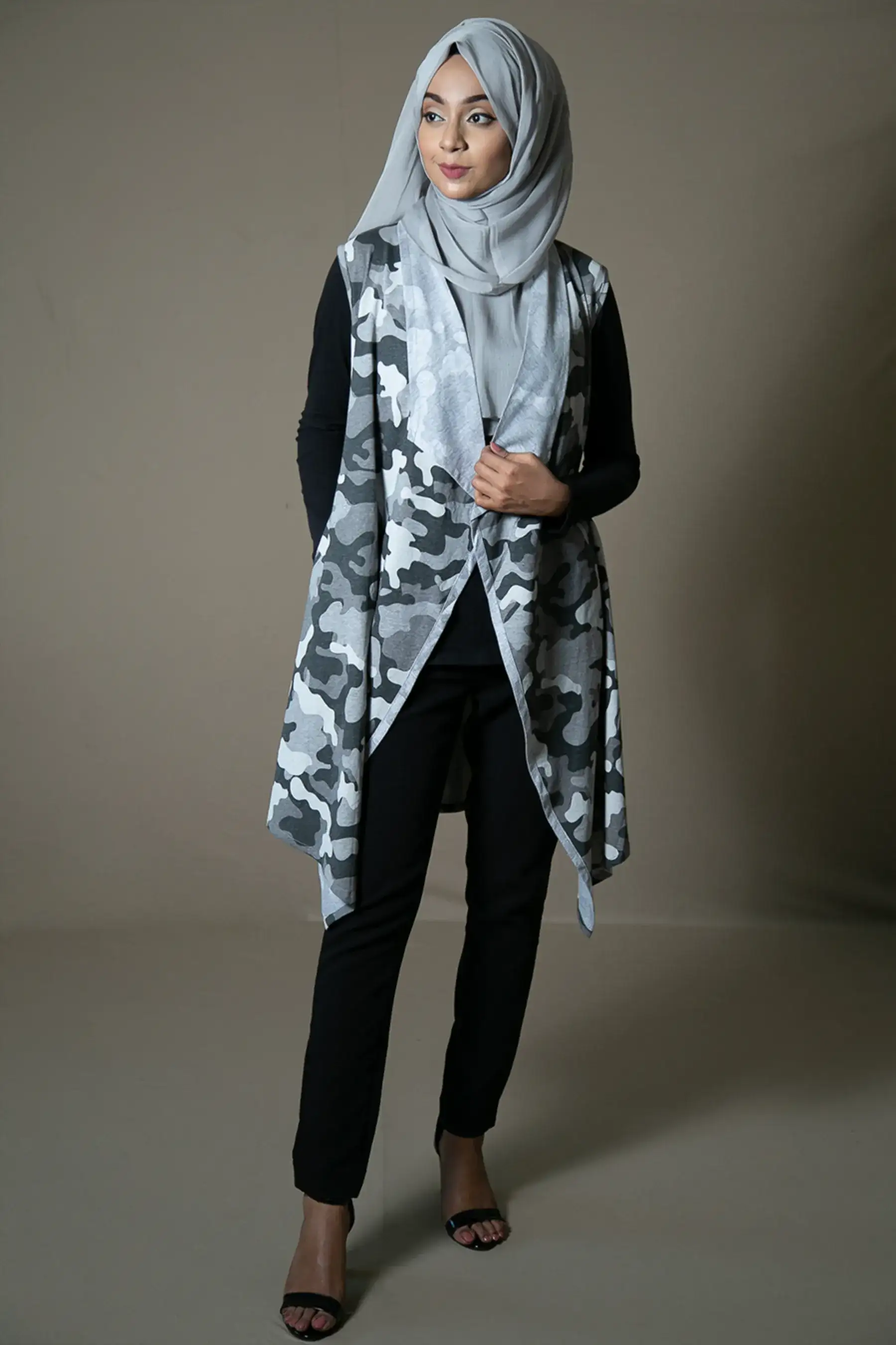 Duster vest Army Print - GREY