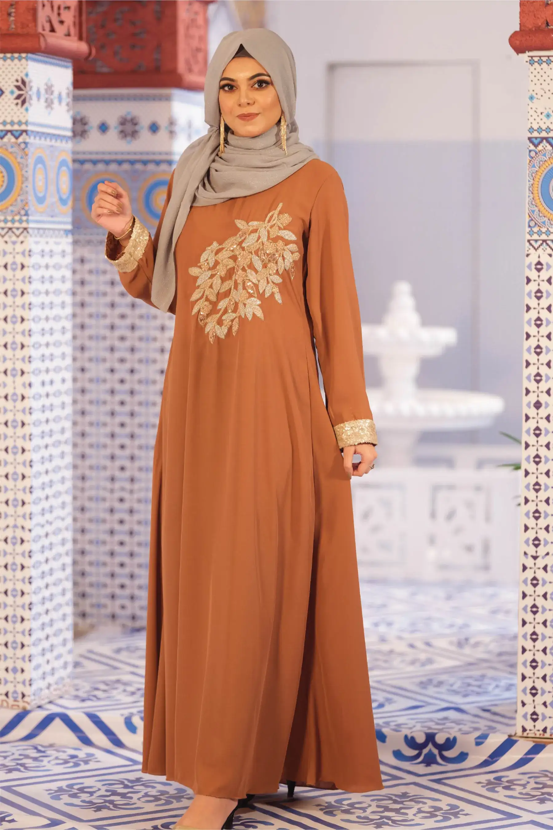 Filigree Abaya - BROWN