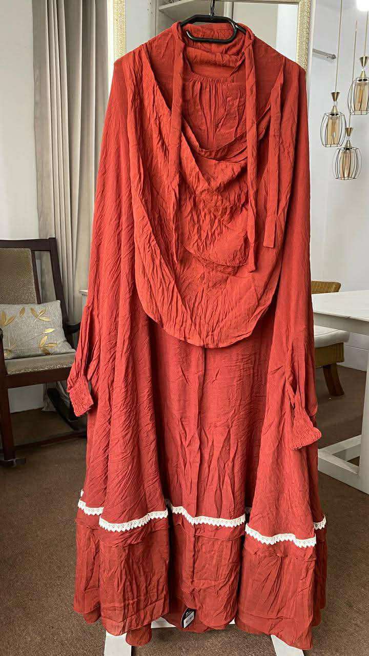 Lace khimar- rust